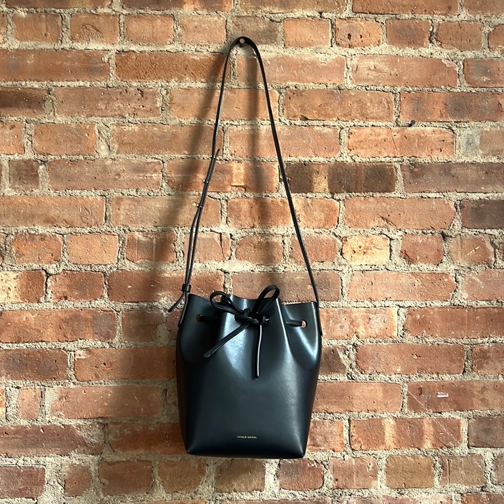 Mansur Gavriel Bucket Bag (Black/Gold)